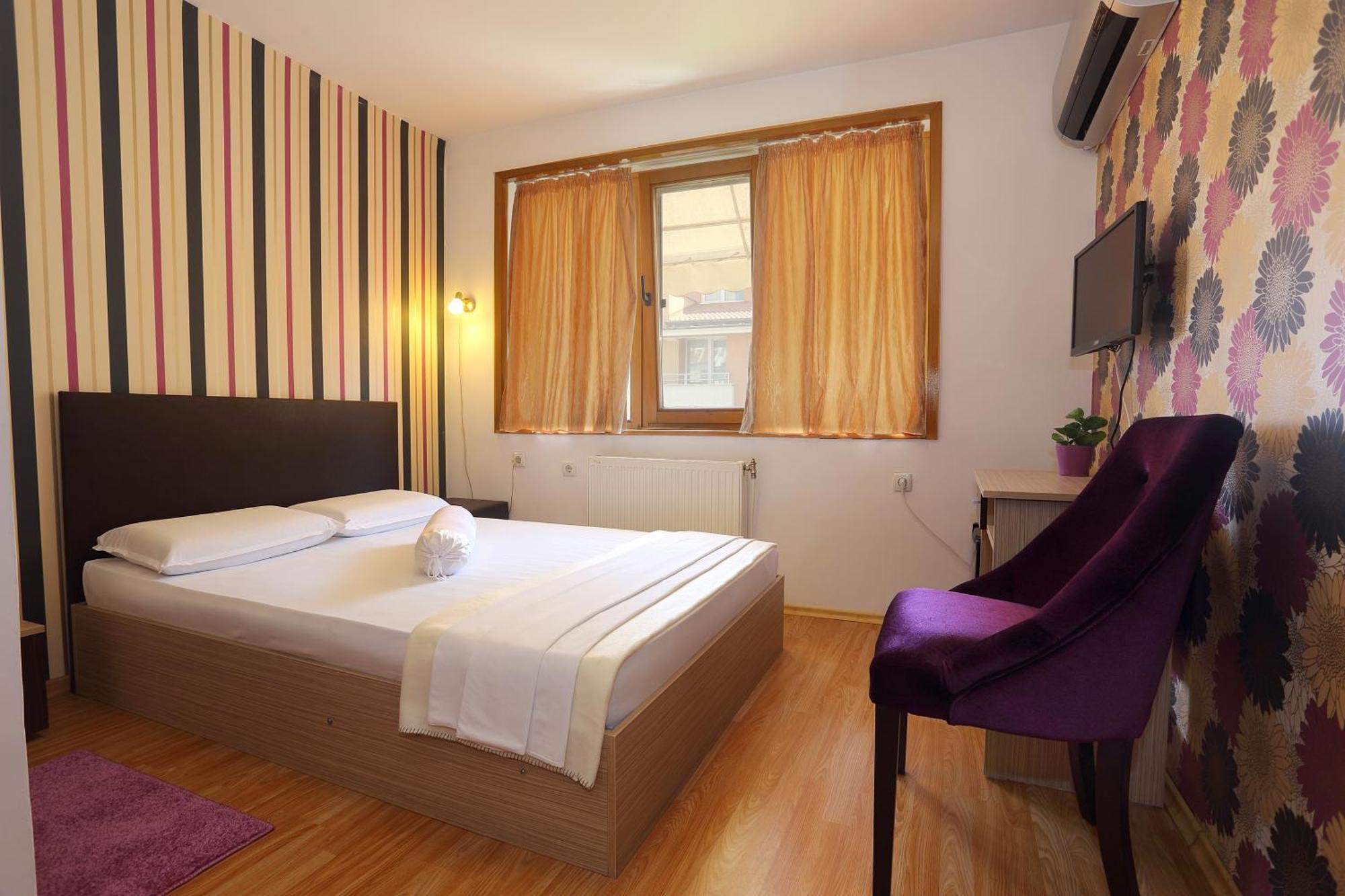 Family Hotel Amor Ruse Zewnętrze zdjęcie